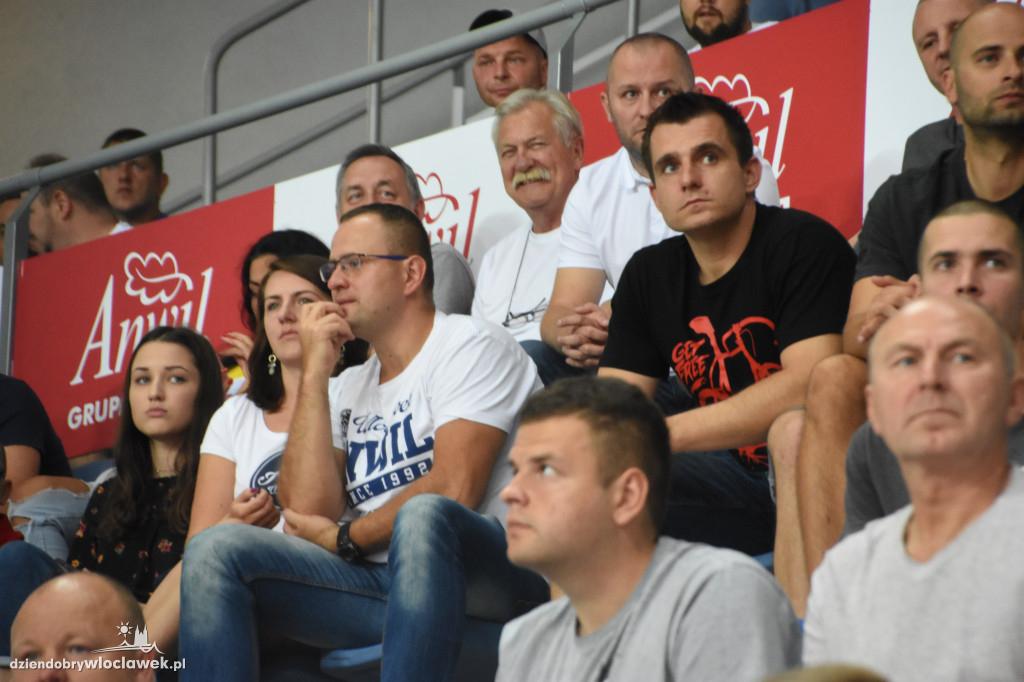 Kibice Anwilu na meczu z Treflem Sopot