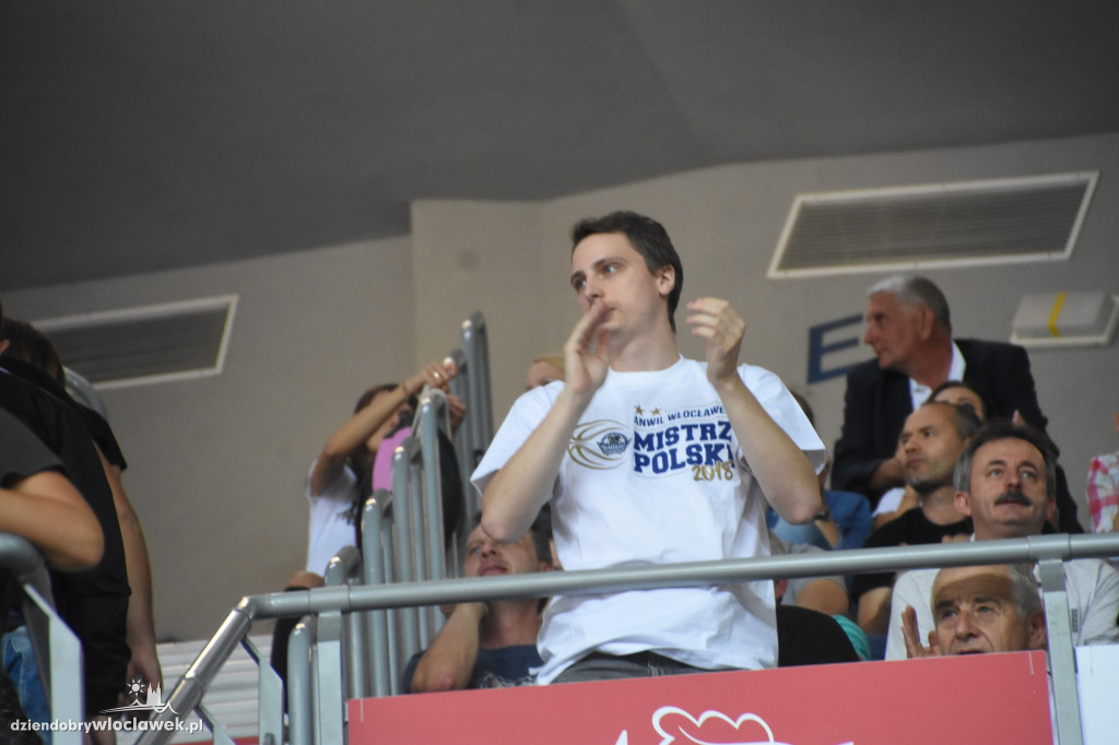 Kibice Anwilu na meczu z Treflem Sopot