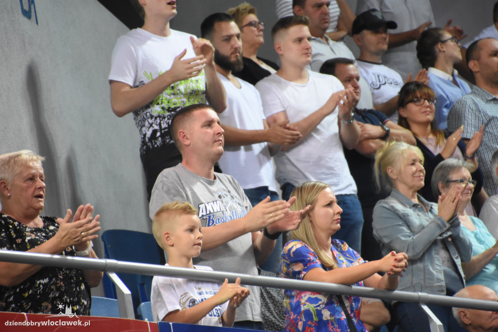 Kibice Anwilu na meczu z Treflem Sopot