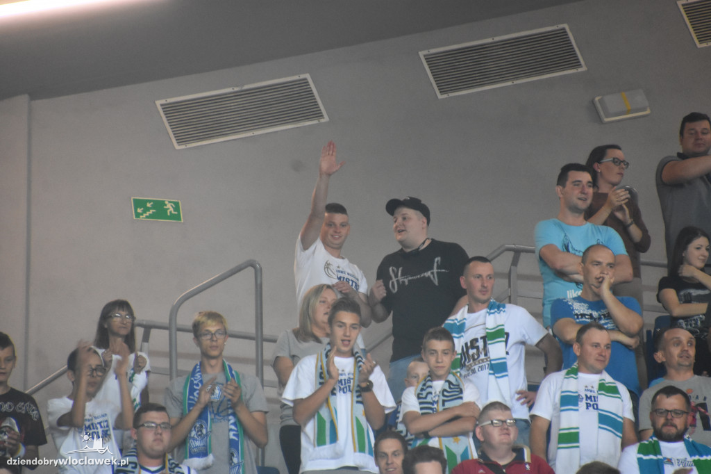 Kibice Anwilu na meczu z Treflem Sopot