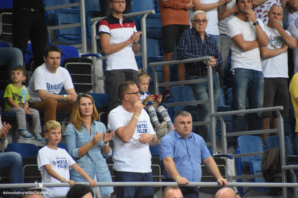 Kibice Anwilu na meczu z Treflem Sopot