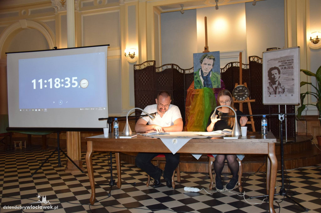 Przez całą dobę czytali jego twórczość
