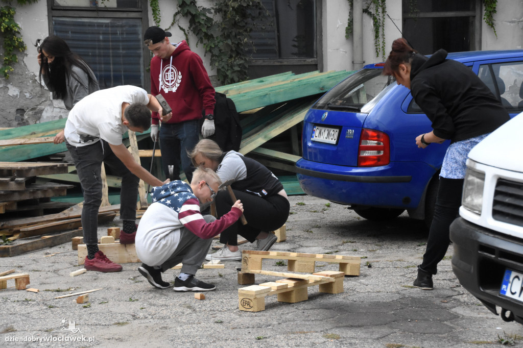 W Gwoździarni zbudowali parklet!
