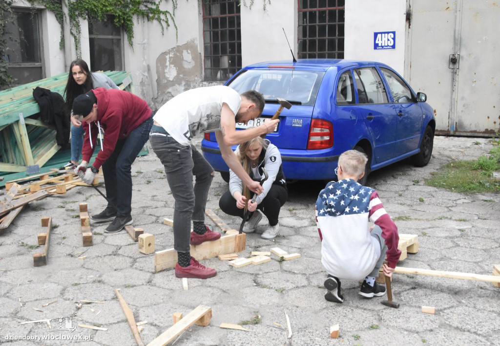 W Gwoździarni zbudowali parklet!