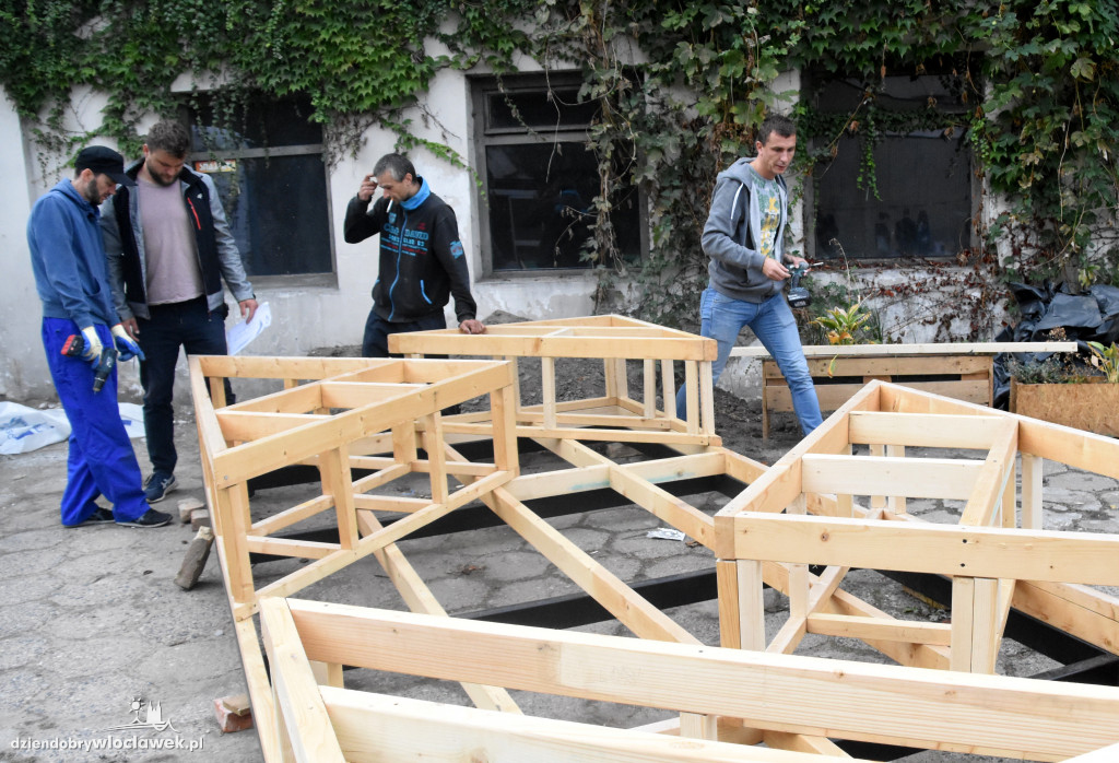 W Gwoździarni zbudowali parklet!