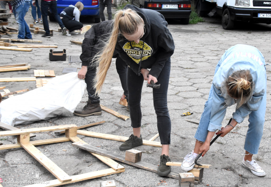 W Gwoździarni zbudowali parklet!