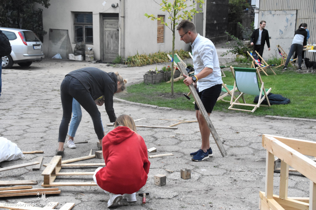 W Gwoździarni zbudowali parklet!