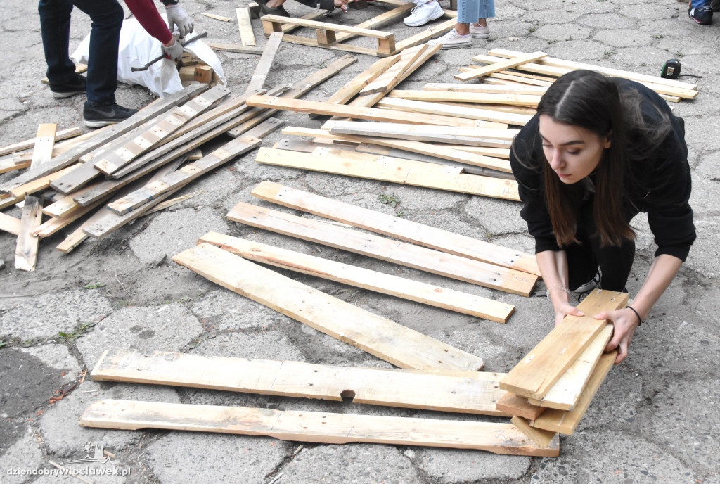 W Gwoździarni zbudowali parklet!