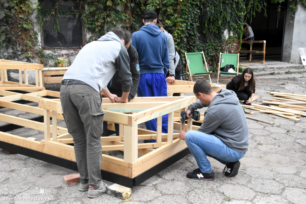 W Gwoździarni zbudowali parklet!