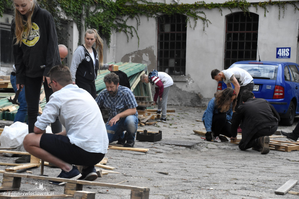 W Gwoździarni zbudowali parklet!