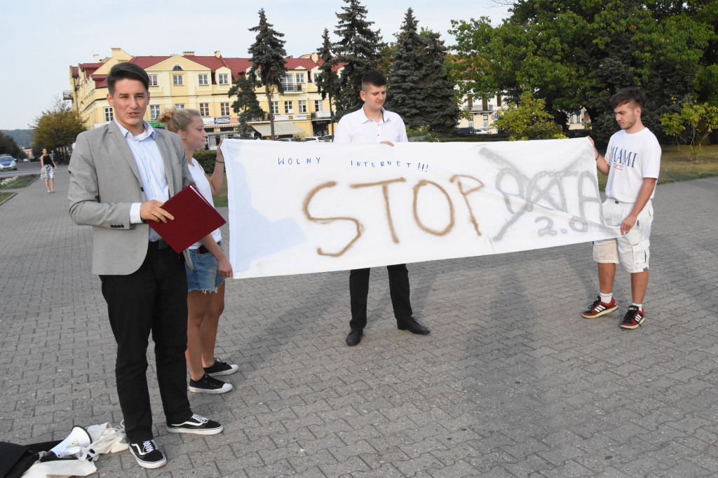 Młoda Prawica przeciwko ACTA 2.0