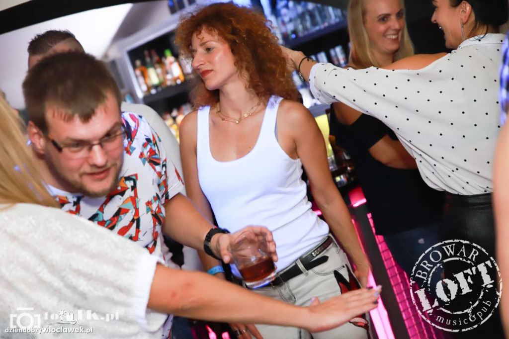 Sobotnia noc w Browar Loft Music & Pub