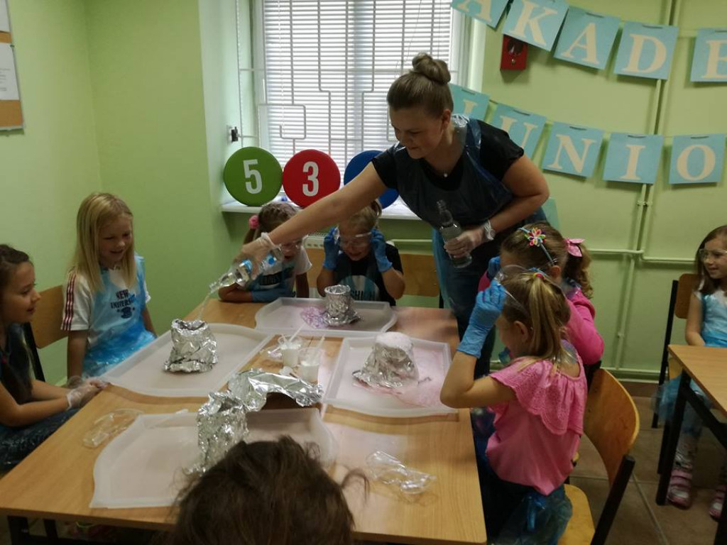 Akademia Juniora w Przedszk. Akad.