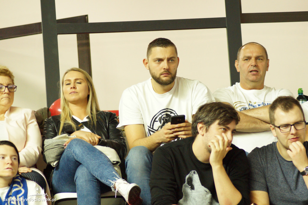 Kibice Anwilu  na meczu o Superpuchar