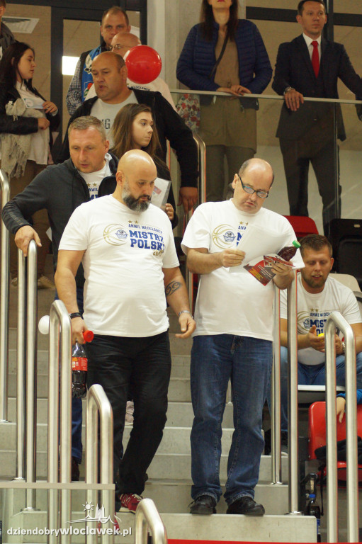 Kibice Anwilu  na meczu o Superpuchar