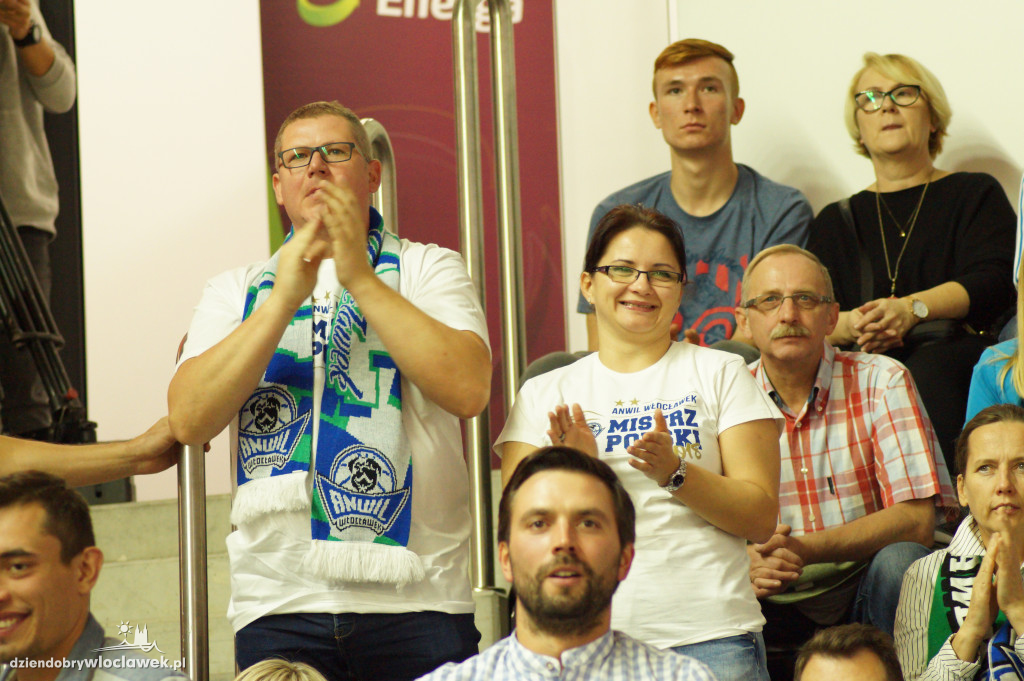Kibice Anwilu  na meczu o Superpuchar