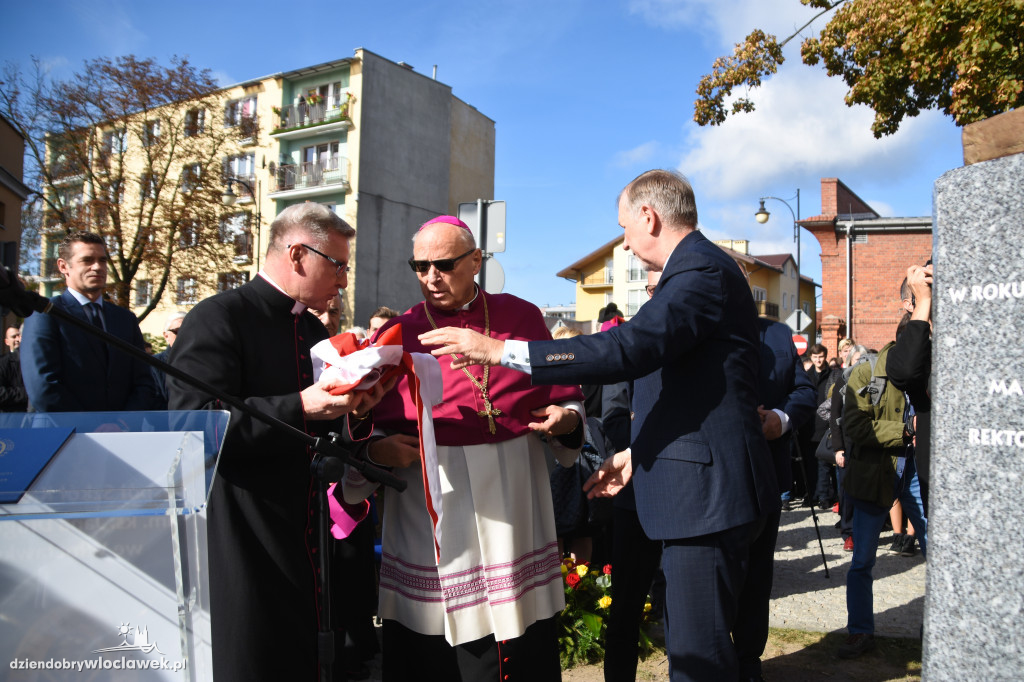 Odsłonięcie pomnika ks. Jana Długosza