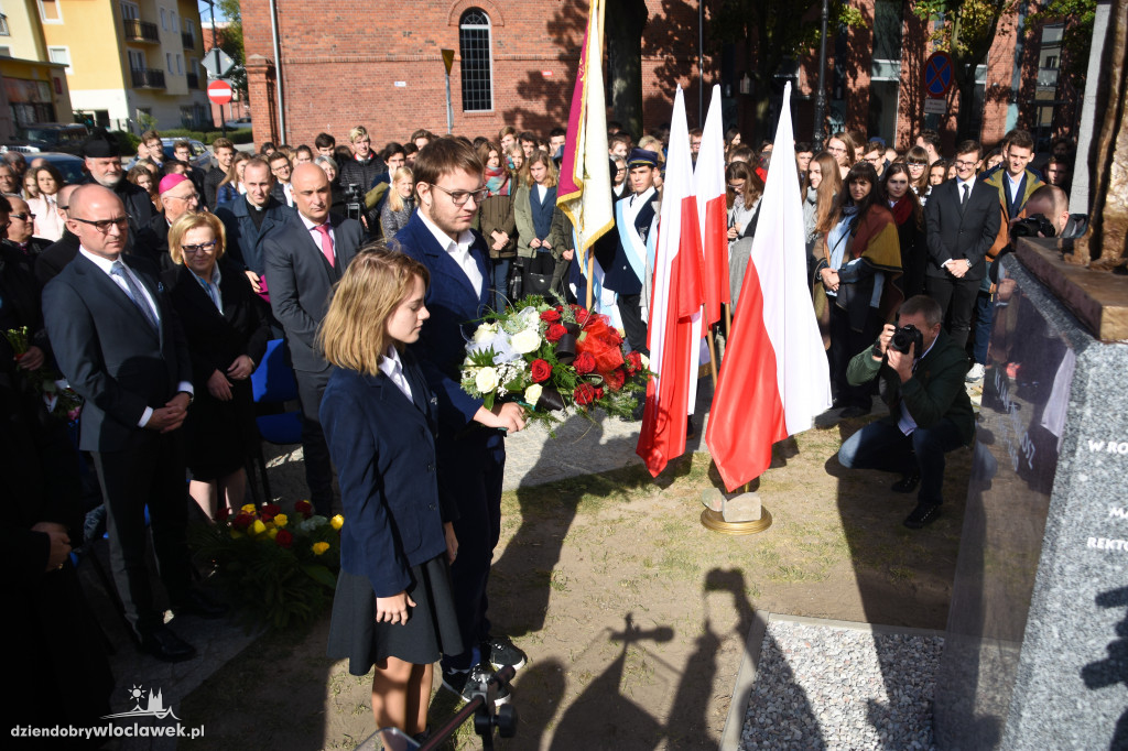 Odsłonięcie pomnika ks. Jana Długosza