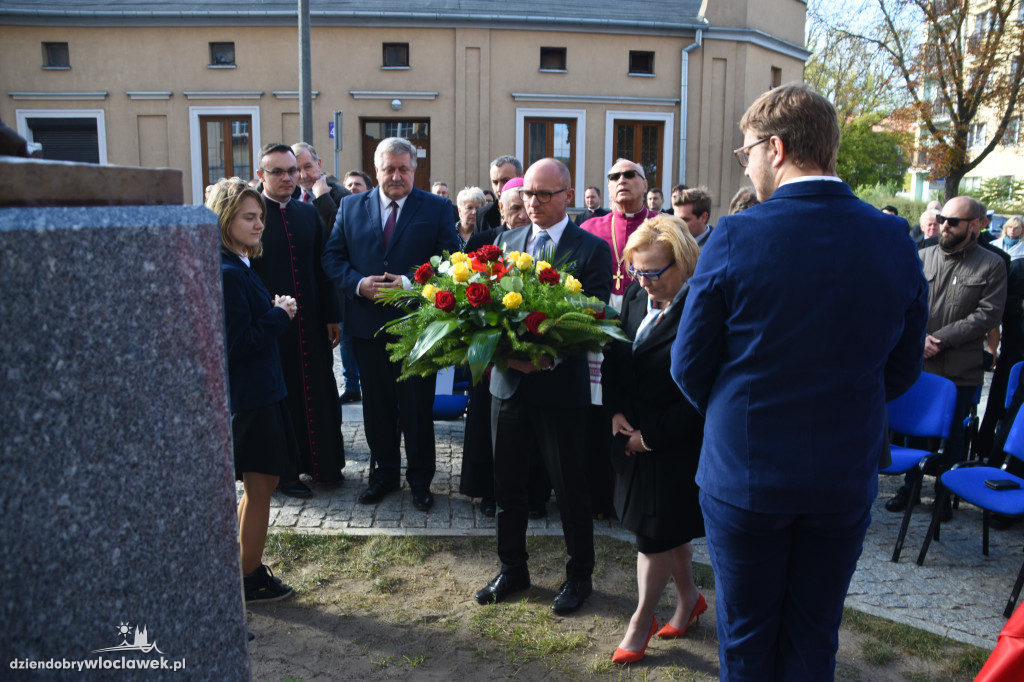 Odsłonięcie pomnika ks. Jana Długosza