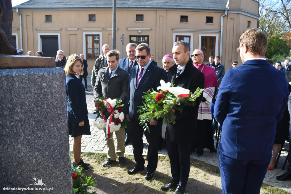 Odsłonięcie pomnika ks. Jana Długosza