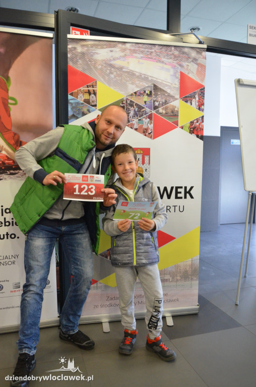 Zawodnicy szykują się do półmaratonu