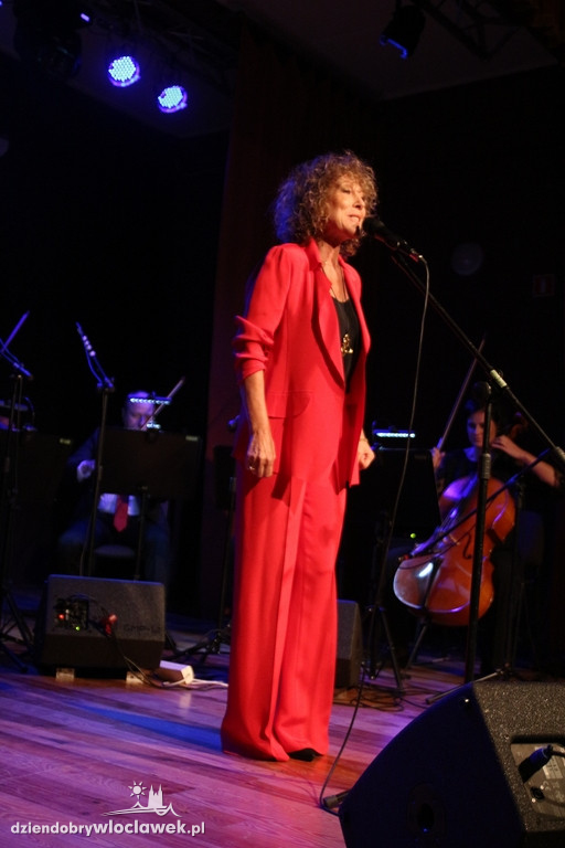 Koncert Alicji Majewskiej w Lubaniu