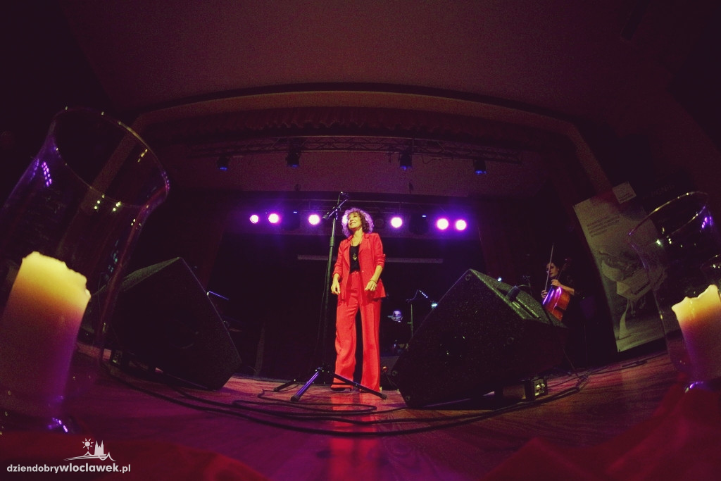 Koncert Alicji Majewskiej w Lubaniu