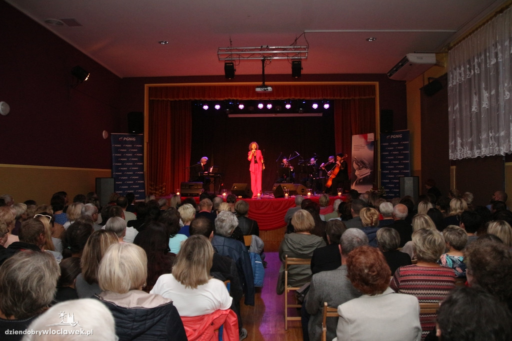 Koncert Alicji Majewskiej w Lubaniu