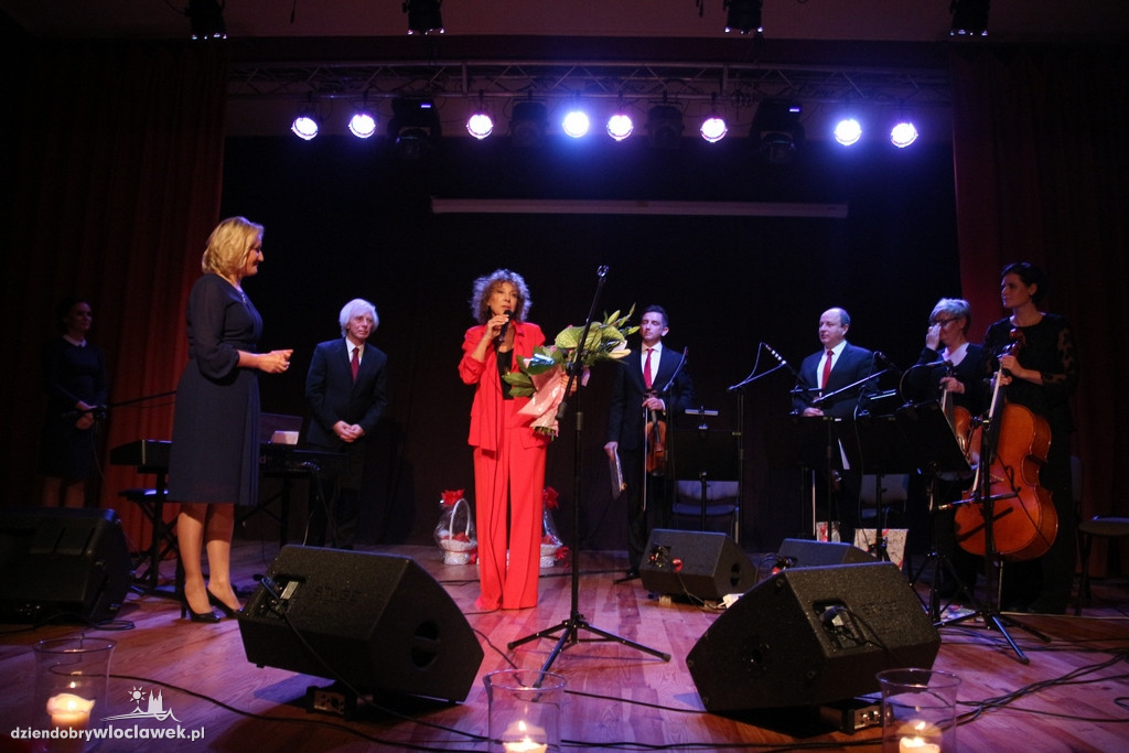 Koncert Alicji Majewskiej w Lubaniu