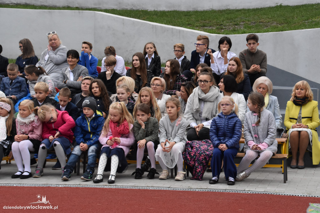 Uroczyste otwarcie boisk przy SP23