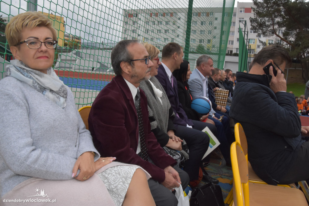 Uroczyste otwarcie boisk przy SP23
