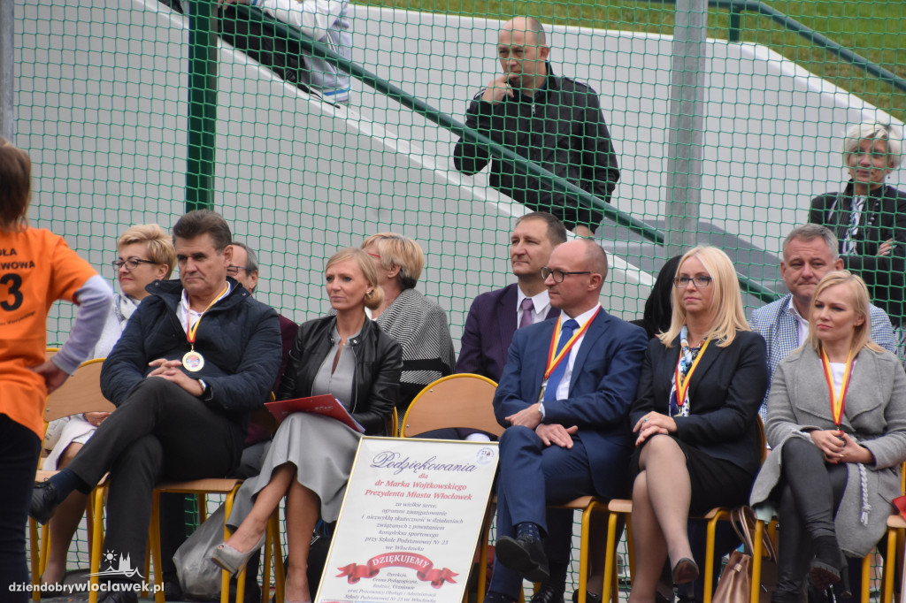 Uroczyste otwarcie boisk przy SP23