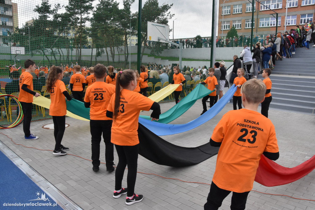Uroczyste otwarcie boisk przy SP23
