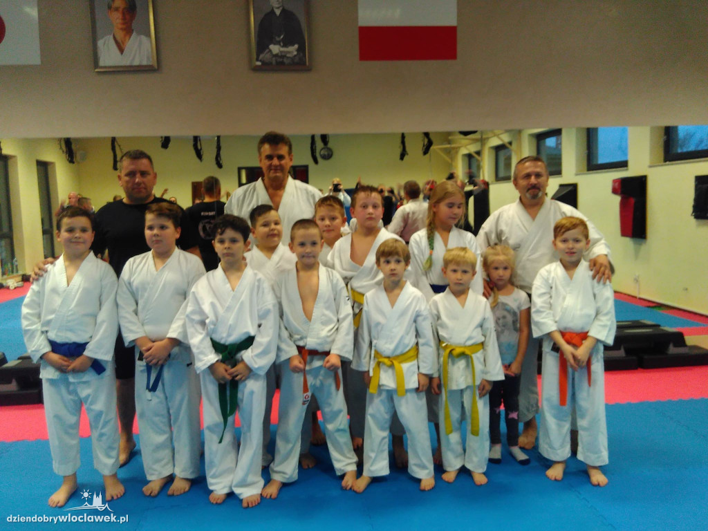 Kandydat wziął udział w treningu karate