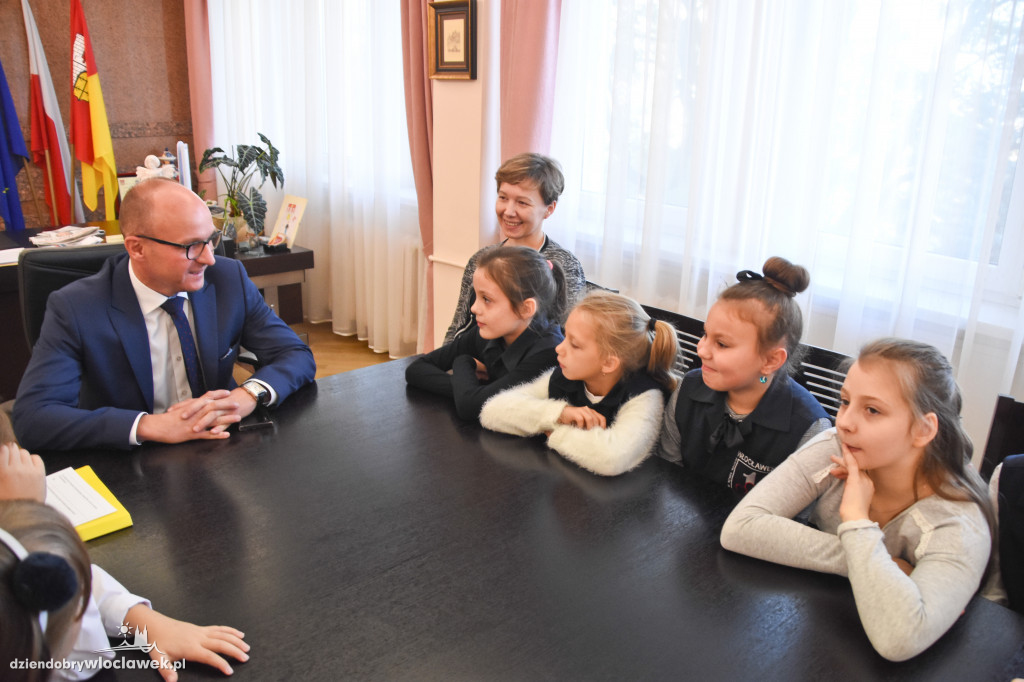Wojtkowski w ogniu pytań uczniów ZSI