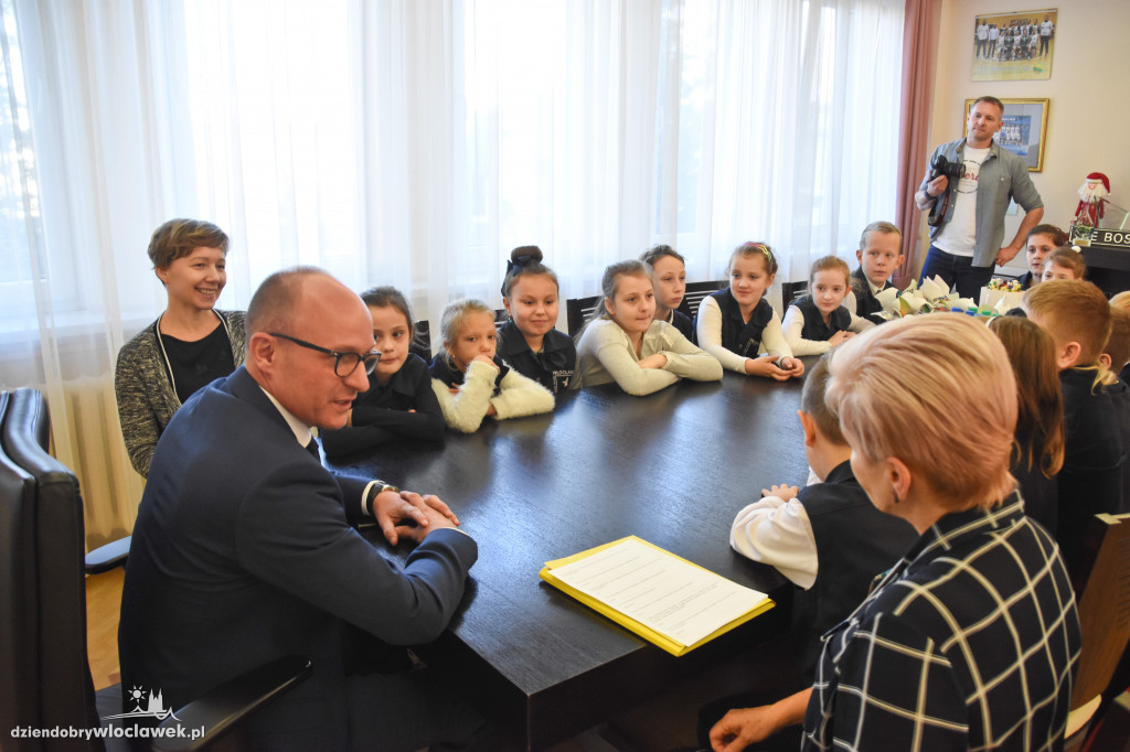 Wojtkowski w ogniu pytań uczniów ZSI