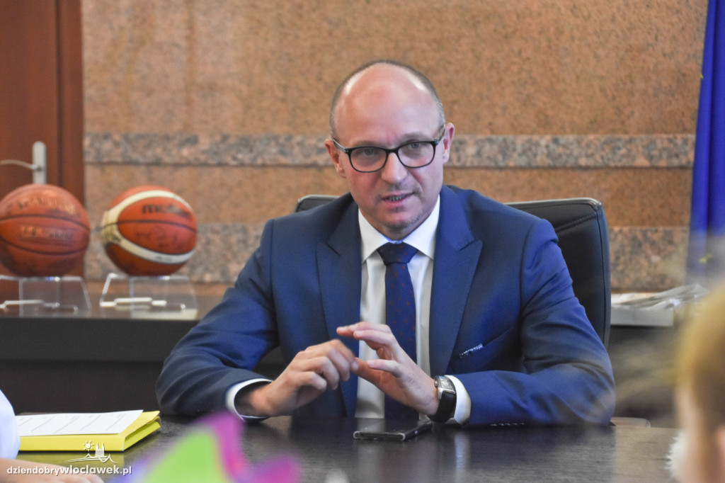Wojtkowski w ogniu pytań uczniów ZSI