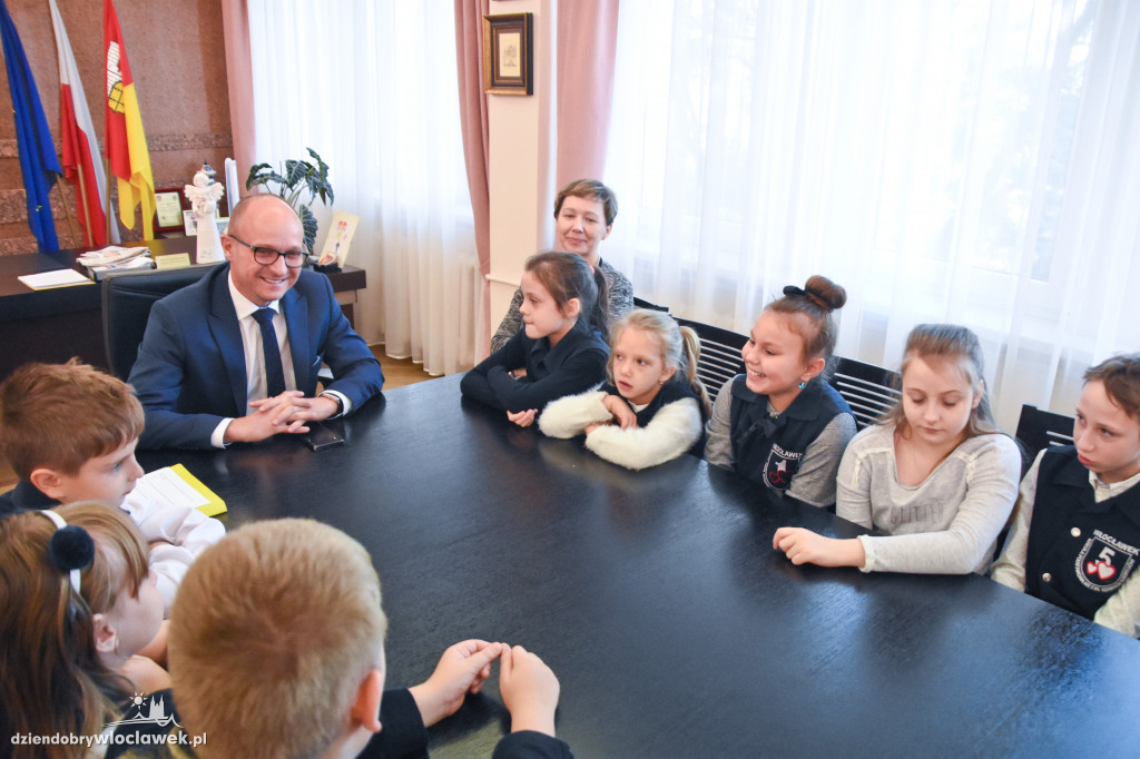 Wojtkowski w ogniu pytań uczniów ZSI