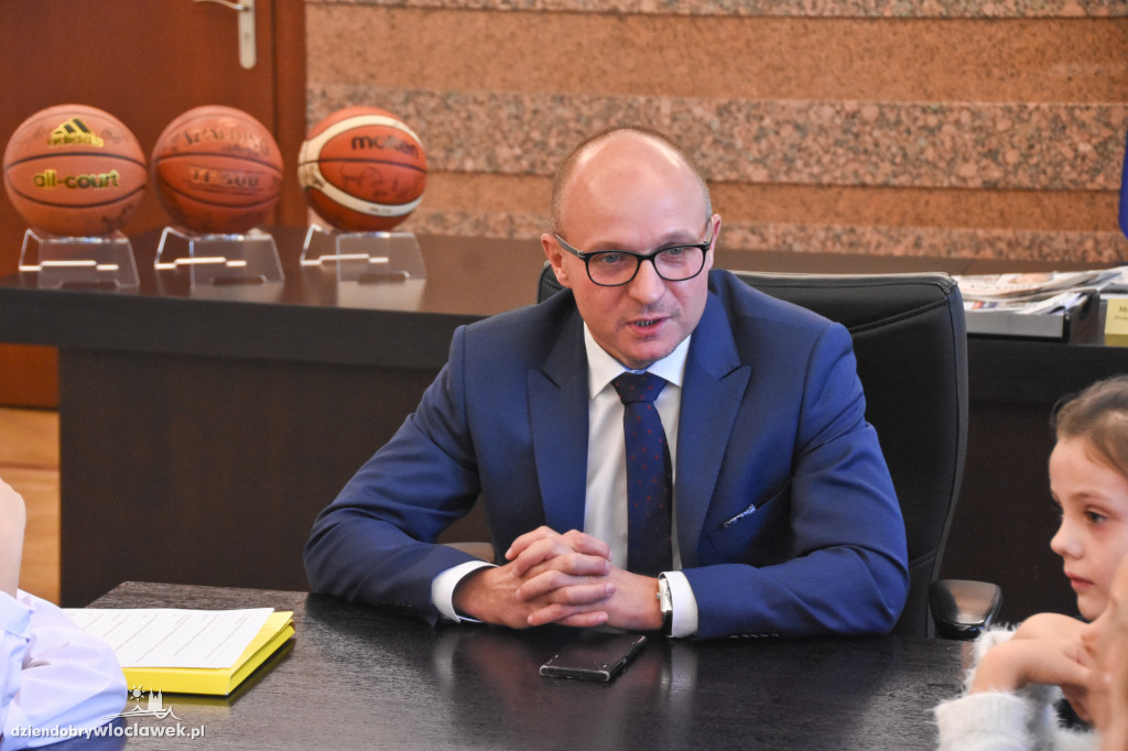 Wojtkowski w ogniu pytań uczniów ZSI