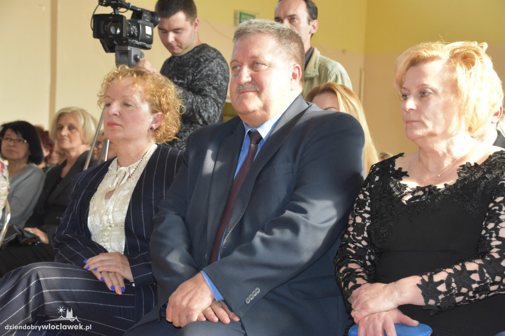 Prezydent nagrodził nauczycieli