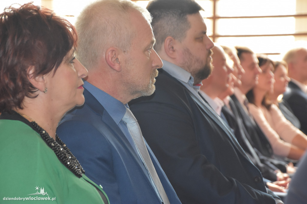 Prezydent nagrodził nauczycieli