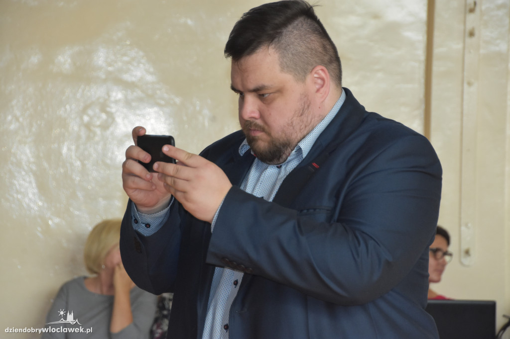 Prezydent nagrodził nauczycieli