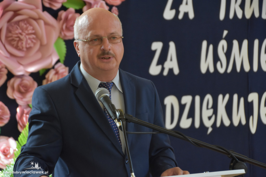 Prezydent nagrodził nauczycieli