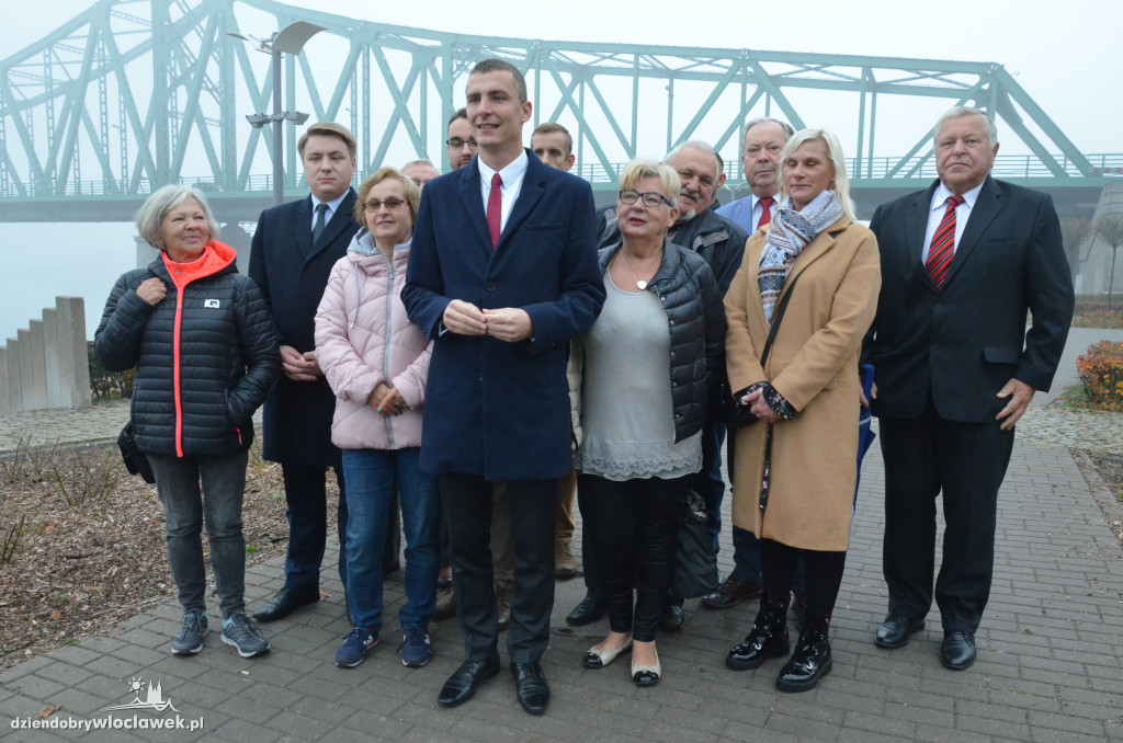 SLD kończy kampanię na bulwarach