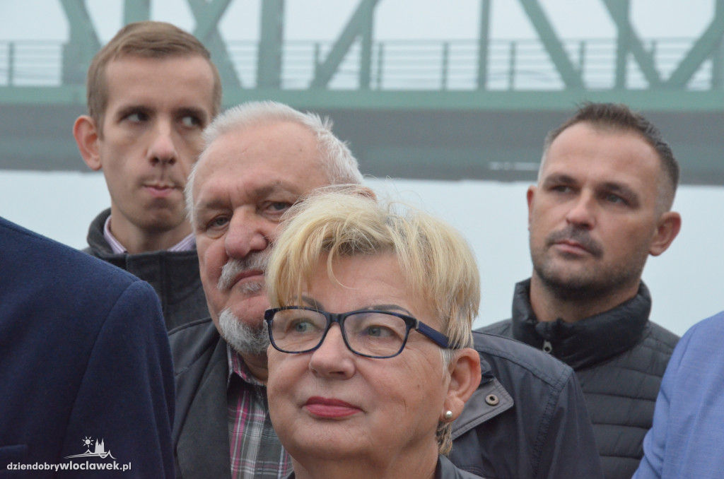 SLD kończy kampanię na bulwarach