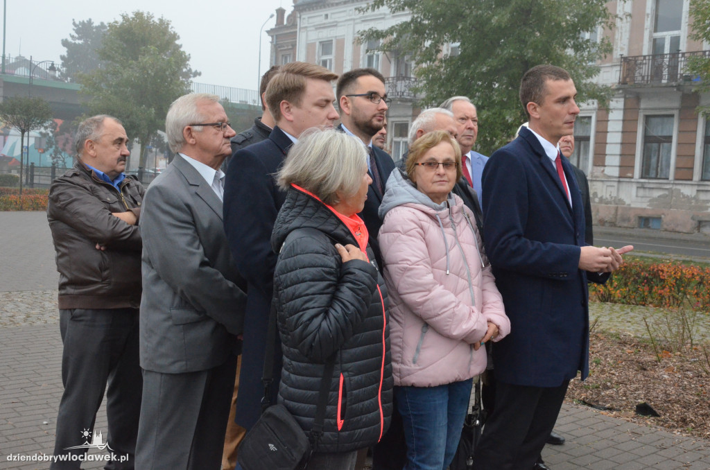SLD kończy kampanię na bulwarach