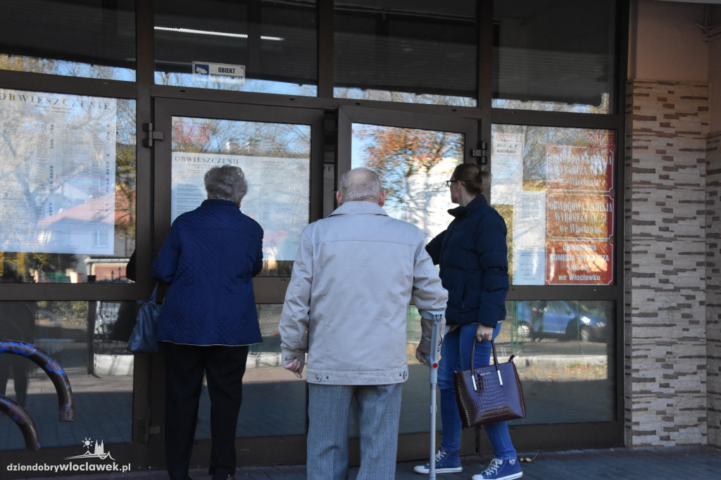Głosowanie w komisjach na Zazamczu