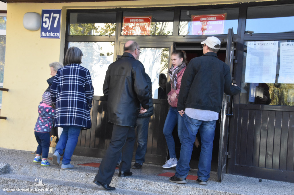 Głosowanie w komisjach na Zazamczu