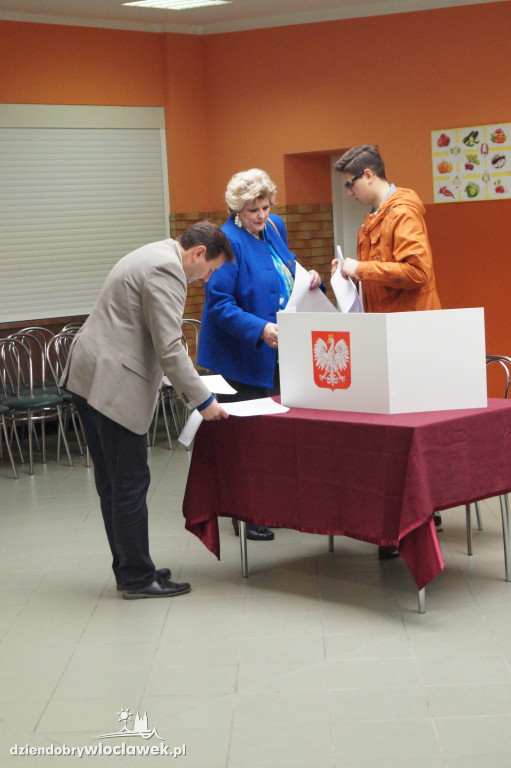 Głosowanie w komisji na os. Zawiśle