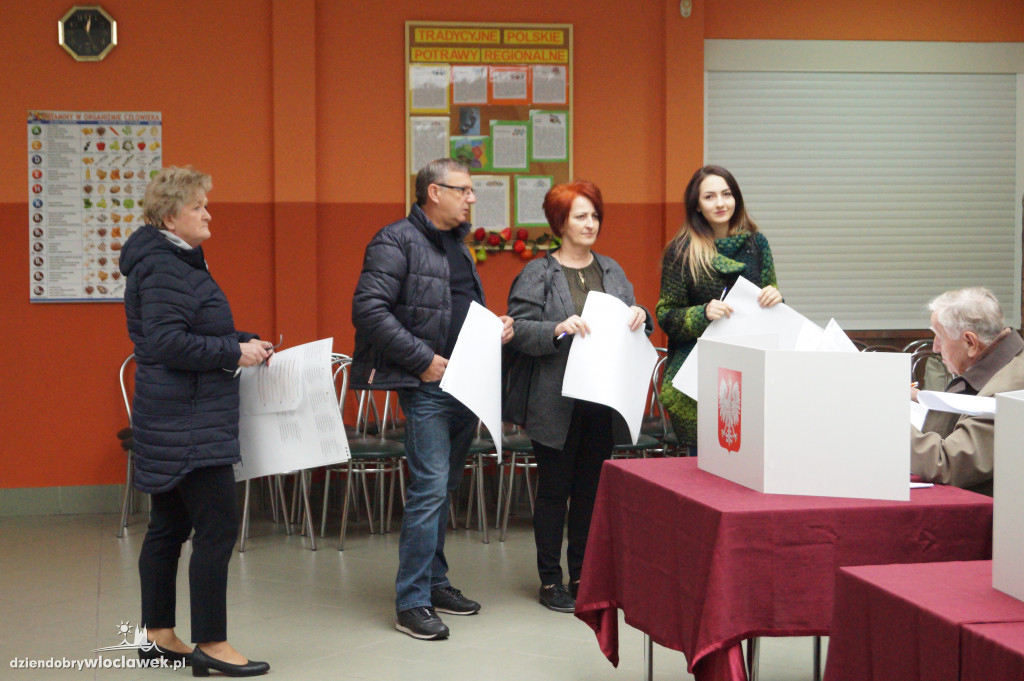 Głosowanie w komisji na os. Zawiśle